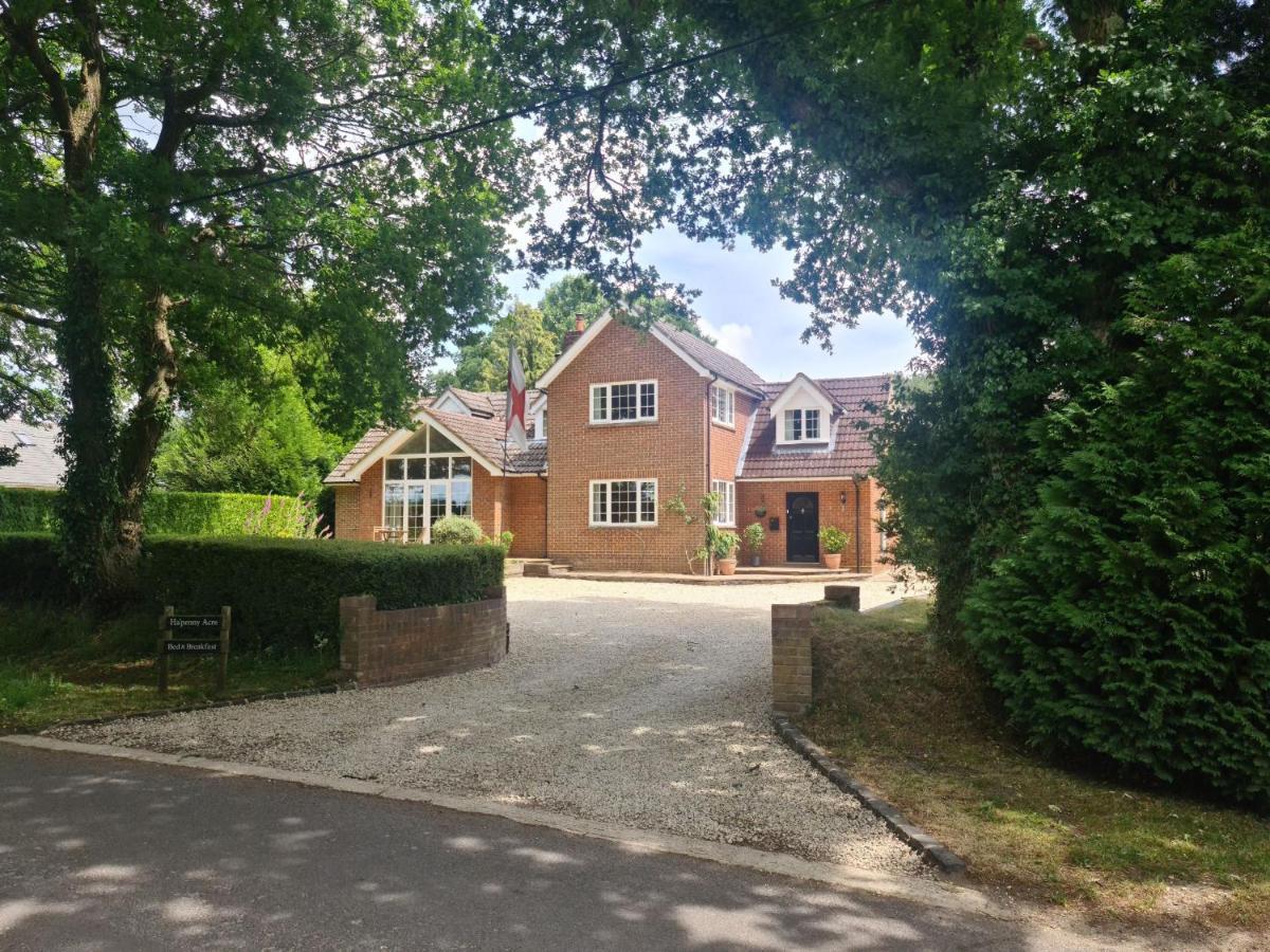Ha'Penny Acre Sherfield English Exterior foto